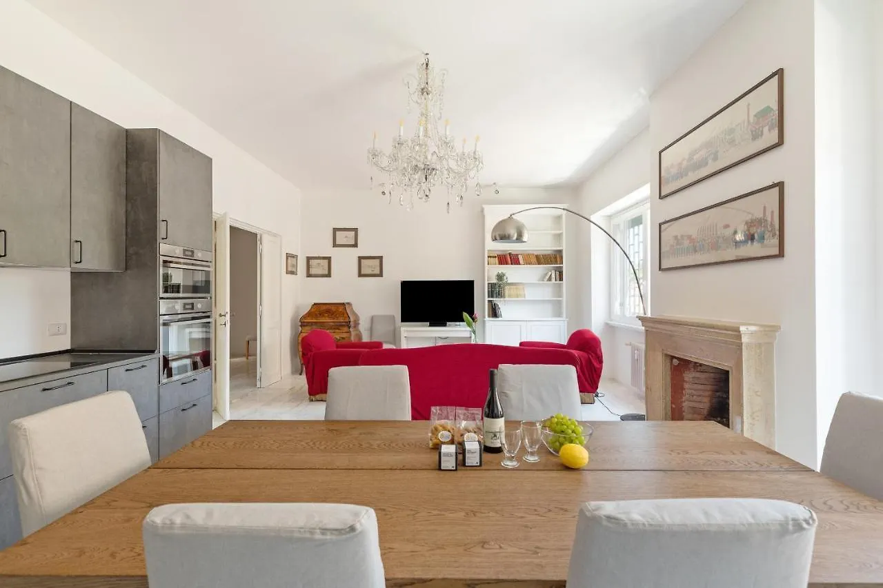 Bright And Spacious Family Apartment In Parioli Rome Italy