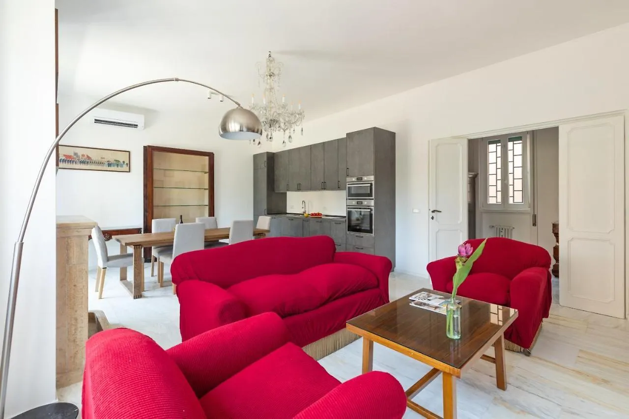 Bright And Spacious Family Apartment In Parioli Rome