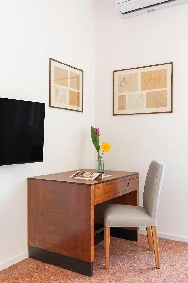Bright And Spacious Family Apartment In Parioli Rome