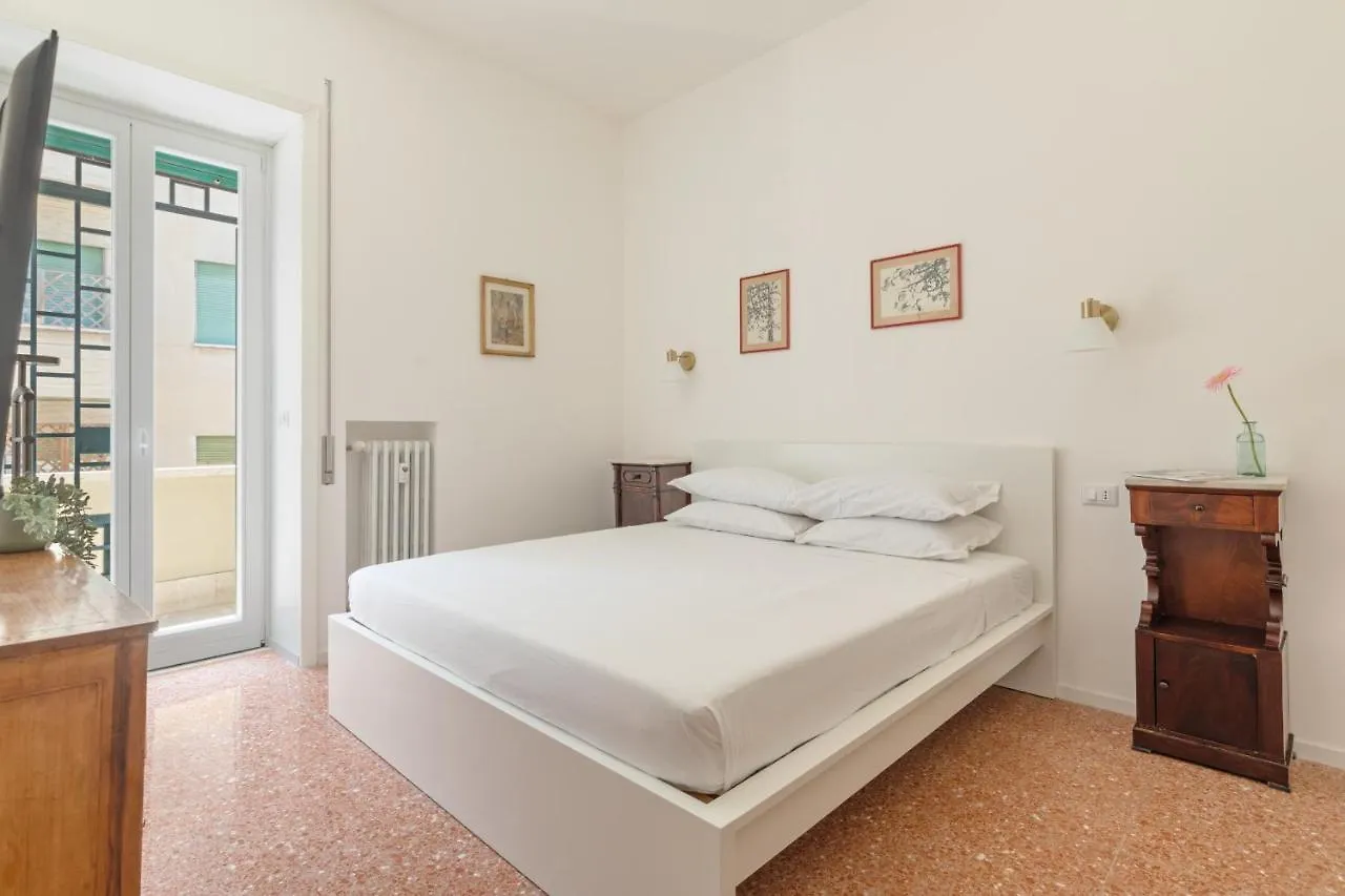 Bright And Spacious Family Apartment In Parioli Rome Italy