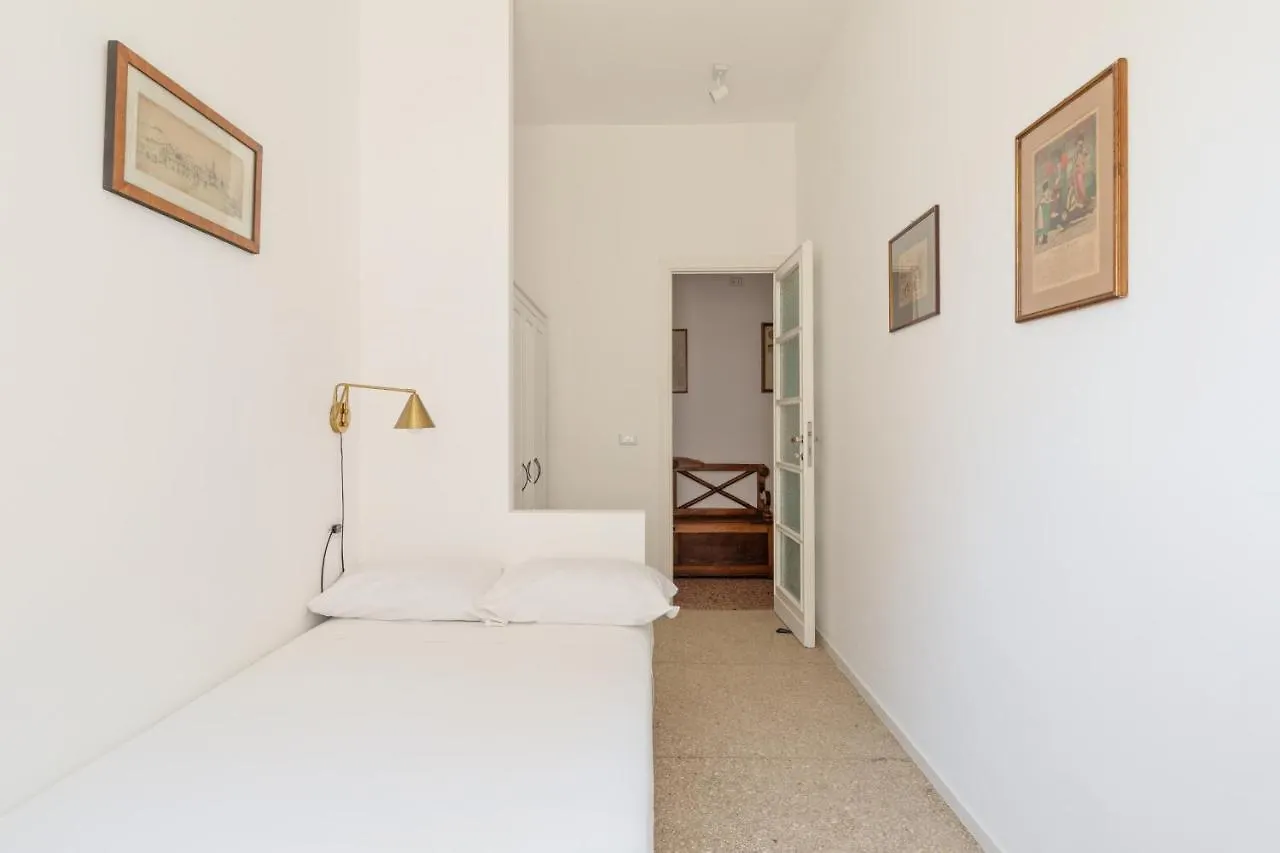 Bright And Spacious Family Apartment In Parioli Rome