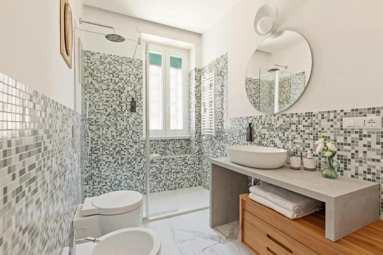 Bright And Spacious Family Apartment In Parioli Rome